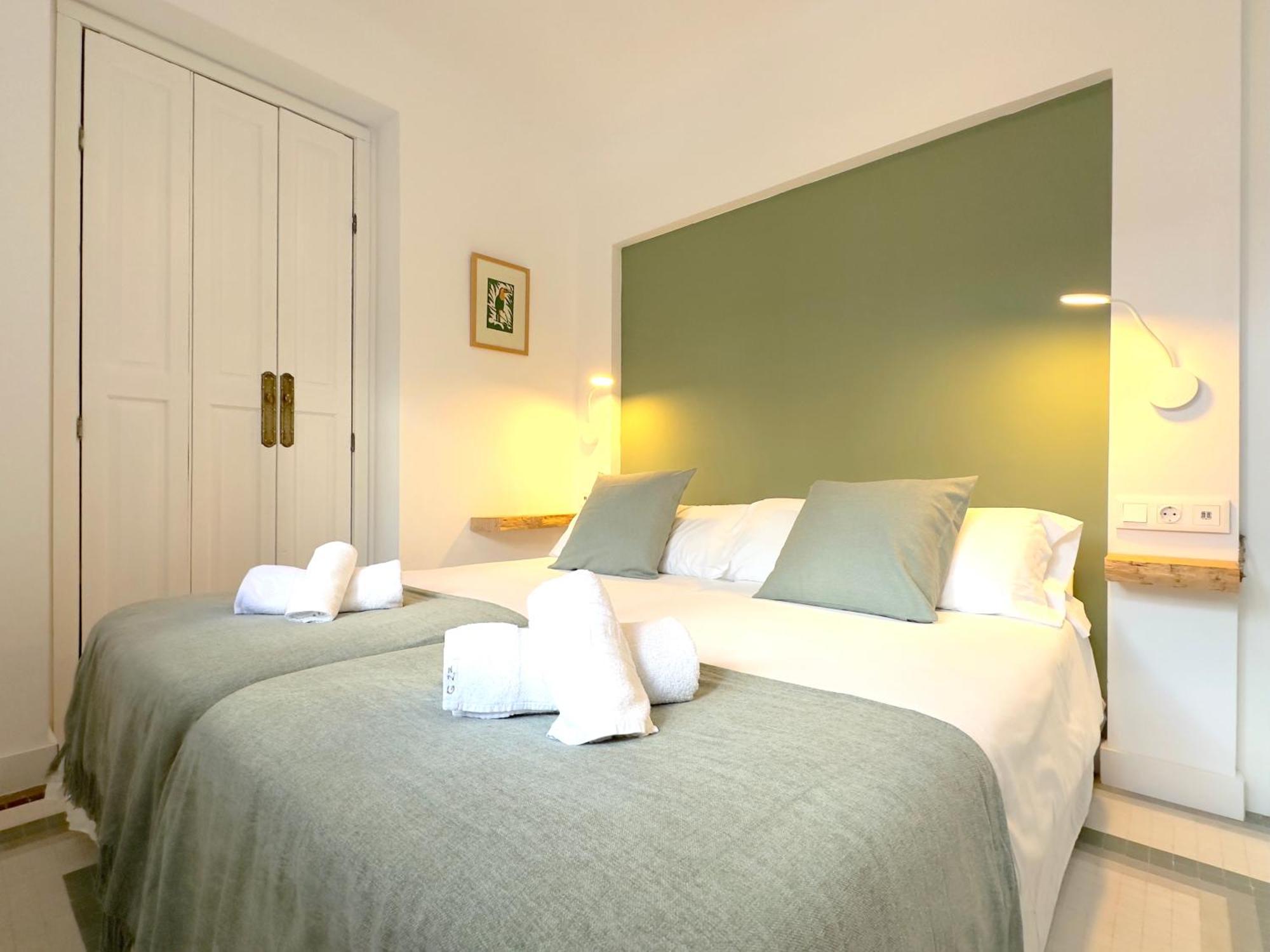 Villa Clavero Two Premium Apt Málaga Eksteriør billede